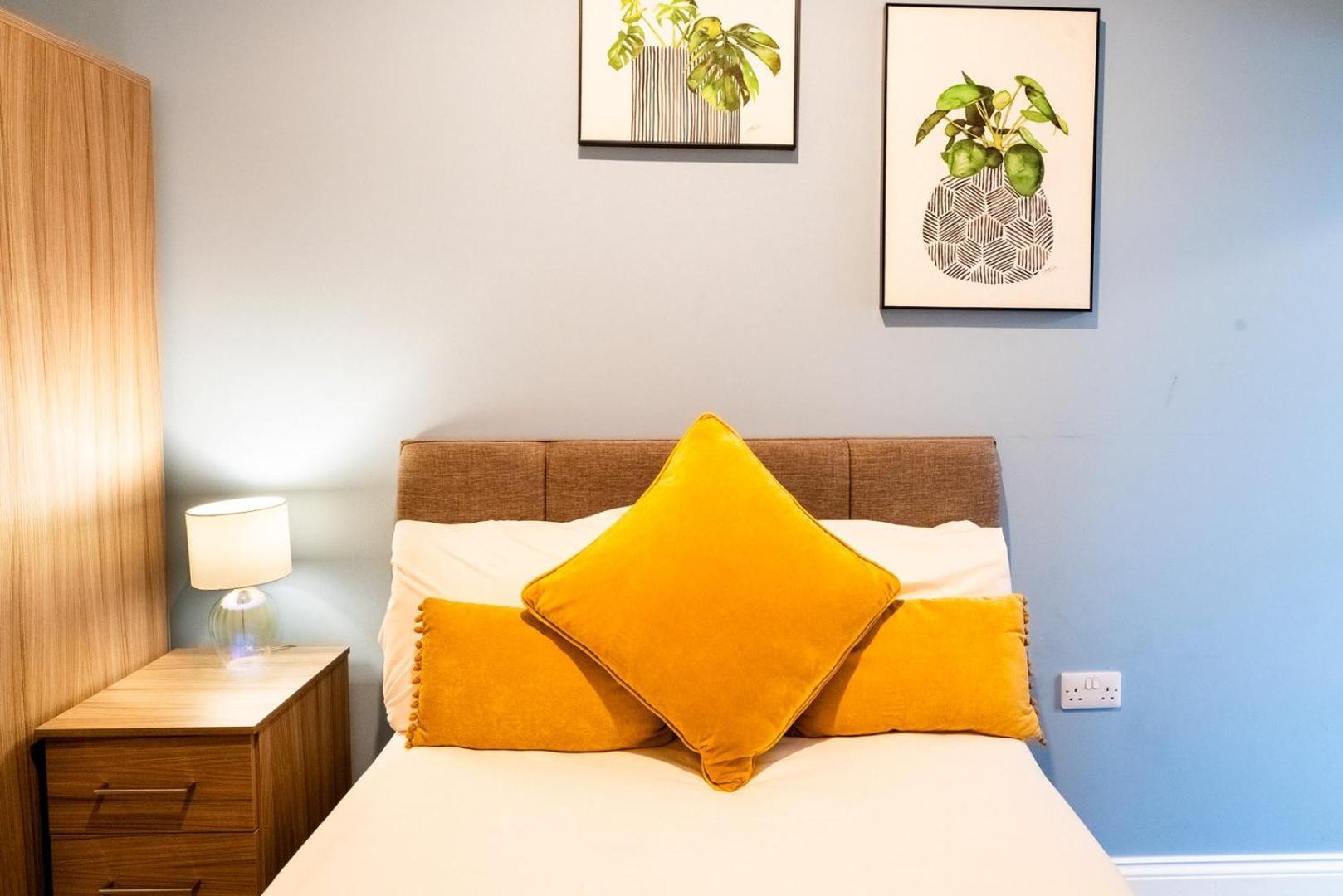 Free Parking | Smart Tv | 4 Guests Apartment Swansea Phòng bức ảnh