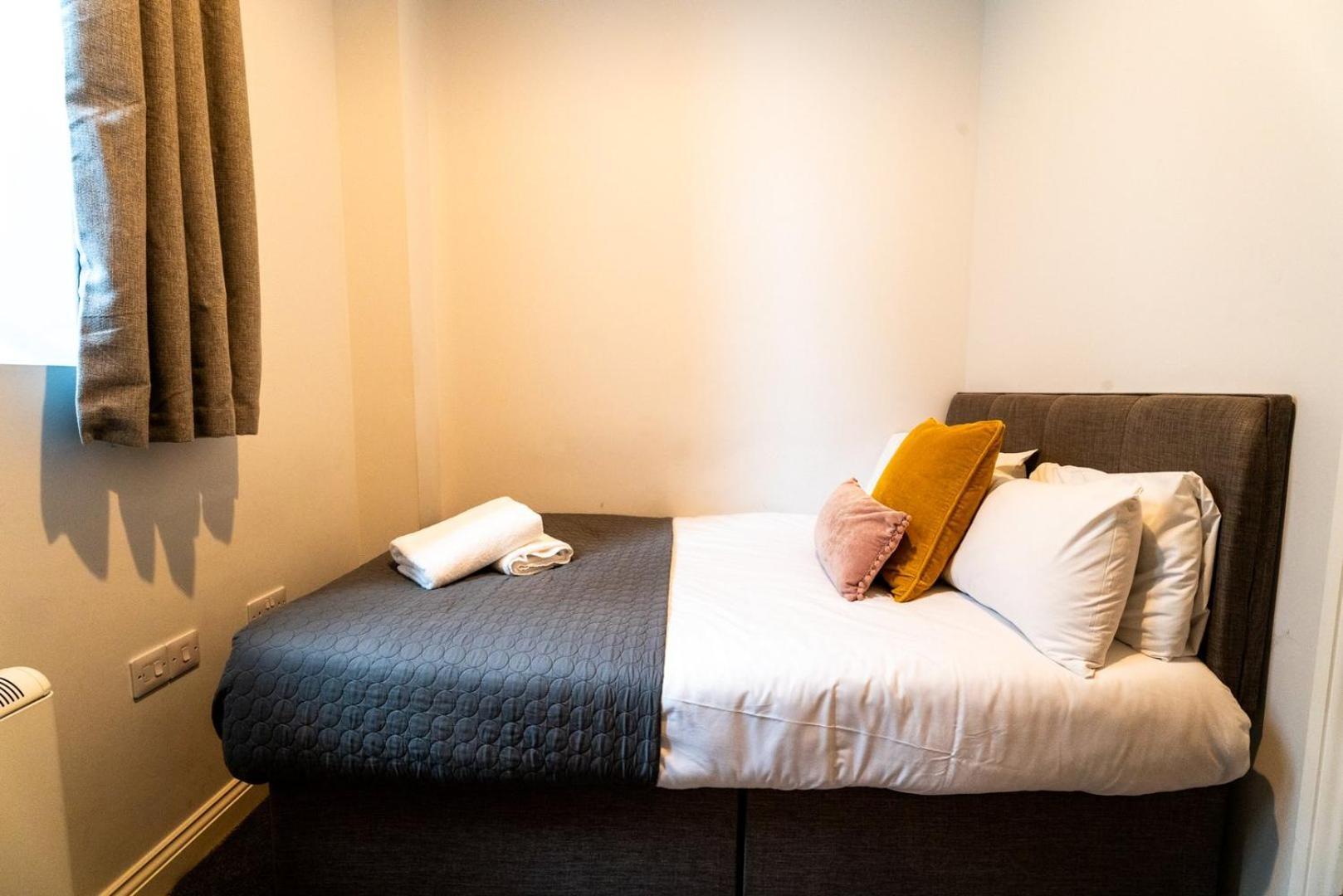 Free Parking | Smart Tv | 4 Guests Apartment Swansea Phòng bức ảnh
