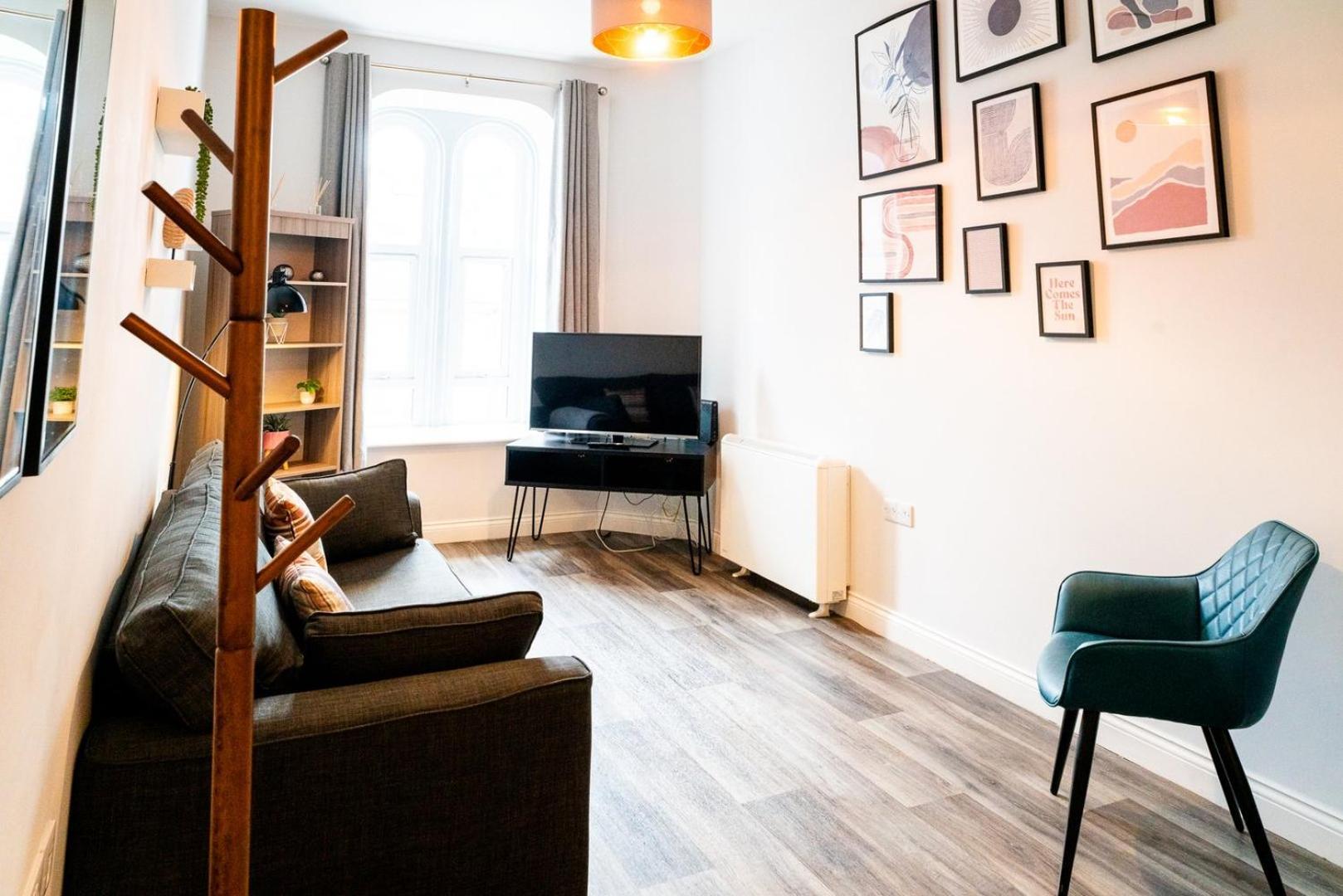 Free Parking | Smart Tv | 4 Guests Apartment Swansea Phòng bức ảnh