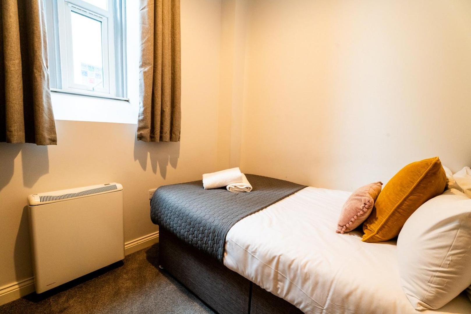 Free Parking | Smart Tv | 4 Guests Apartment Swansea Phòng bức ảnh